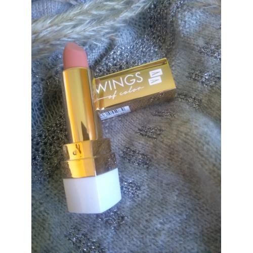 AA Wings Of Color Lipstick Creamy Care Kremowa Pomadka Do Ust