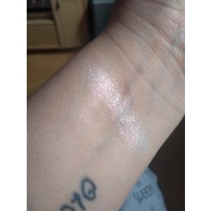 MOIA Face & Body Loose Highlighter (Rozświetlacz sypki do twarzy i ciała) - opinie | zdjęcie do recenzji od Kaja881112 - 3
