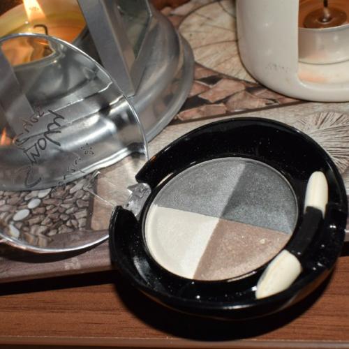 Lovely Smoky Eyes (Cienie do powiek) - opinie | zdjęcie do recenzji od dastiinqa - 3
