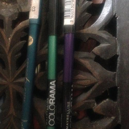 Maybelline New York Colorama Crayon Khol (Kredka do oczu) - opinie | zdjęcie do recenzji od peszy