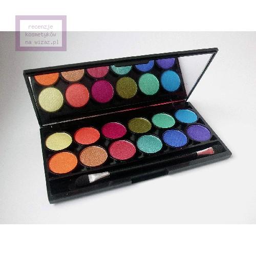 Technic Electric Beauty Eyeshadows (Paleta cieni do powiek) - opinie | zdjęcie do recenzji od FixationStation - 2