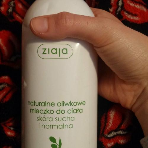 Ziaja Oliwkowa, Naturalne oliwkowe mleczko do ciała (stara wersja) - opinie | zdjęcie do recenzji od karolinatesterka