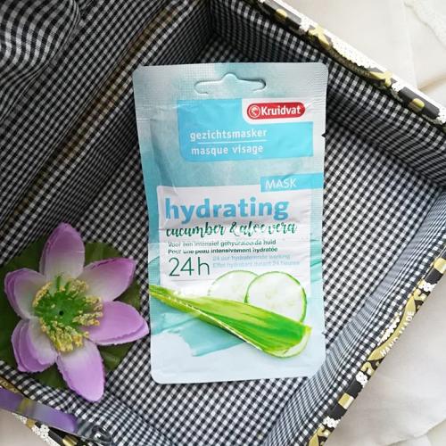 Kruidvat Gezichtsmasker, Hydrating Cucumber & Aloe Vera Mask (Maseczka nawilżająca do twarzy z aloesem i ogórkiem) - opinie | zdjęcie do recenzji od dastiinqa - 1