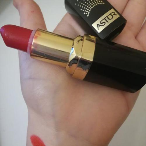 Astor Color Last Vip (Ekskluzywna szminka) - opinie | zdjęcie do recenzji od pdrcj