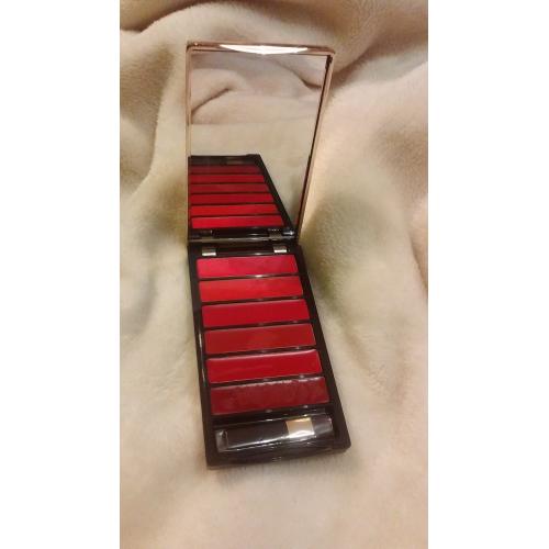 L'Oreal Paris Color Riche, La Palette Glam (Paleta szminek z lusterkiem i aplikatorem) - opinie | zdjęcie do recenzji od Karolina2025