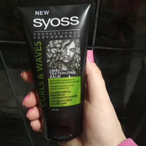 Syoss Curls & Waves, 2 Way texturizing Balm (Balsam teksturyzujący wygładzający włosy) - opinie | zdjęcie do recenzji od mozo12ka