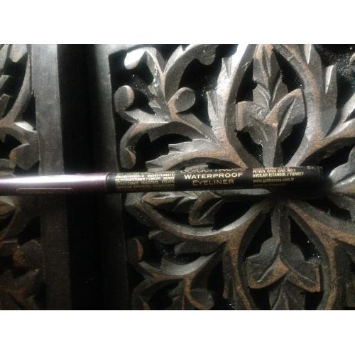 Golden Rose Waterproof Eyeliner (Wodoodporna kredka wykręcana do oczu) - opinie | zdjęcie do recenzji od peszy