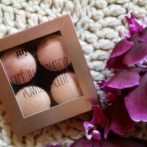 My Secret Face Illuminator Powder Palette (Paleta czterech wypiekanych rozświetlaczy) - opinie | zdjęcie do recenzji od weroncia85 - 2