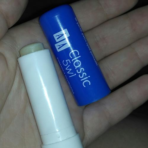 AA Lipcare, Pomadka ochronna `Classic  5 w 1` - opinie | zdjęcie do recenzji od omen483