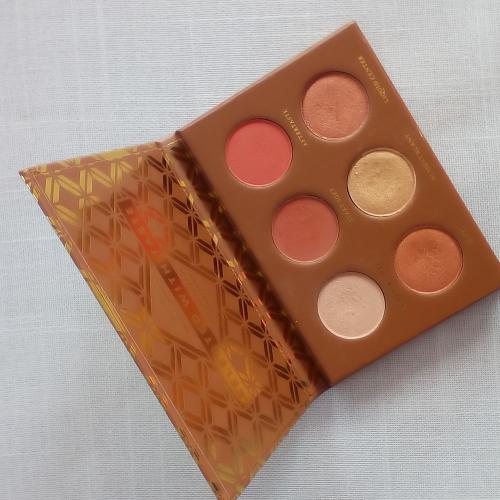 Zoeva Voyager Caramel Melange Eyeshadow (Paleta 6 cieni do powiek format podróżny) - opinie | zdjęcie do recenzji od bbozenka - 2