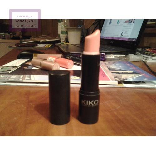 Kiko Milano Ultra Glossy Stylo SPF 15 (Nabłyszczająca szminka do ust) - opinie | zdjęcie do recenzji od dagdagy