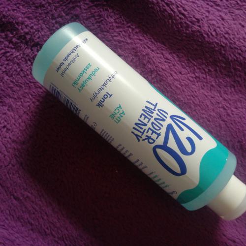 Under Twenty Anti! Acne Cera Wrażliwa, Tonik antybakteryjny przeciw zaskórnikom - opinie | zdjęcie do recenzji od shinestar123321