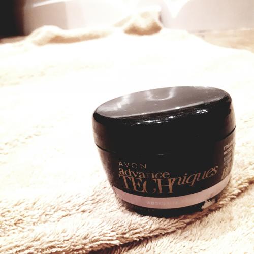 Avon Advance Techniques, Absolute Perfection, BB Treatment  Mask (Luksusowa maska regenerująco-ochronna) - opinie | zdjęcie do recenzji od Bhanuni12