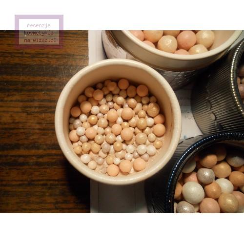 Guerlain Météorites Gold Temptation Pearls  (Puder rozświetlający w kulkach - edycja zima 2007) - opinie | zdjęcie do recenzji od ancyk88 - 2