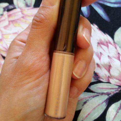 Becca Cosmetics Shimmering Skin Perfector Liquid (Rozświetlacz w płynie) - opinie | zdjęcie do recenzji od weroncia85 - 1