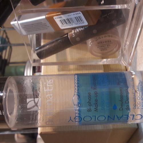 Dr Irena Eris Cleanology, Dwufazowy płyn do demakijażu oczu - opinie | zdjęcie do recenzji od Afee_lari - 2