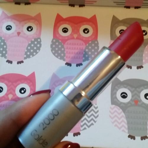 Golden Rose 2000 Lipstick (Pomadka kremowa) - opinie | zdjęcie do recenzji od szminka2010 - 2
