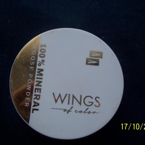 AA Wings of Color 100% Mineral Loose Powder (Puder sypki mineralny) - opinie | zdjęcie do recenzji od Smerfeta83 - 2