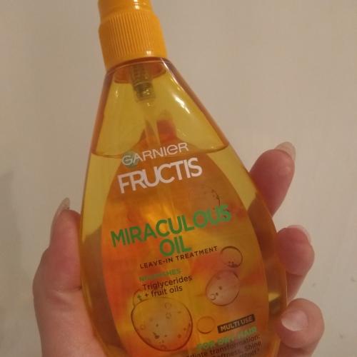 Garnier Fructis, Cudowny olejek z olejkiem z kamelii `Odżywienie i blask` - opinie | zdjęcie do recenzji od ladyloony