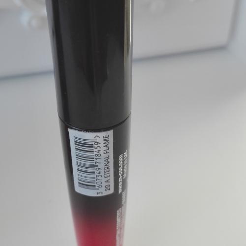 Manhattan Lip Lacquer (Lakier do ust) - opinie | zdjęcie do recenzji od BlackisBlack - 2