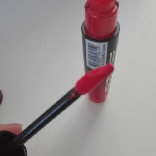 Manhattan Lip Lacquer (Lakier do ust) - opinie | zdjęcie do recenzji od BlackisBlack - 3