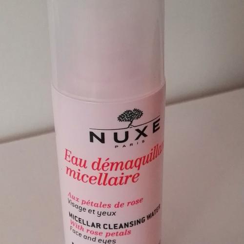Nuxe Eau Demaquillante Micellaire aux Petales de Rose (Woda micelarna do demakijażu z płatkami róży) - opinie | zdjęcie do recenzji od Hotaru90