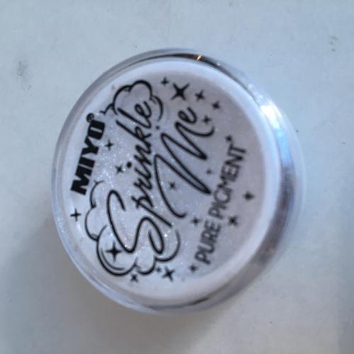 MIYO Sprinkle Me!, Pure Pigment (Sypki pigment do powiek) - opinie | zdjęcie do recenzji od jaspis_mua - 1