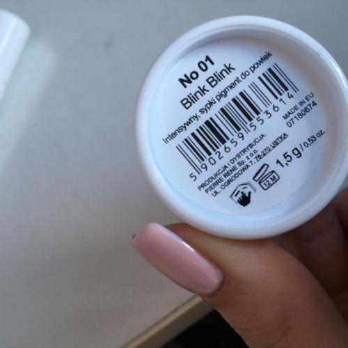 MIYO Sprinkle Me!, Pure Pigment (Sypki pigment do powiek) - opinie | zdjęcie do recenzji od jaspis_mua - 2