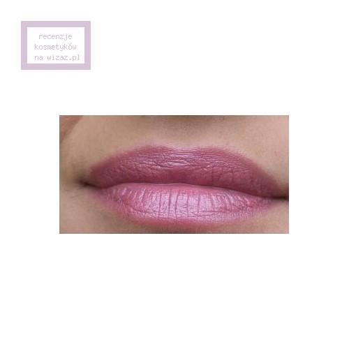 Revlon ColorBurst Lipstick (Szminka do ust) - opinie | zdjęcie do recenzji od magsch - 2