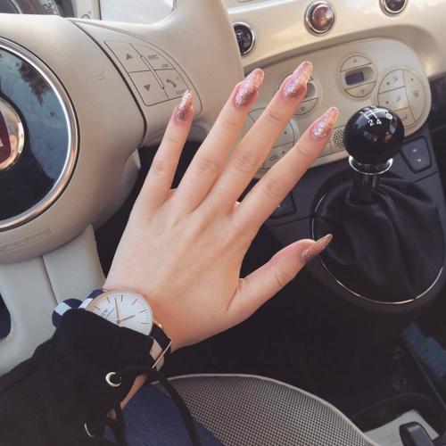 Sally Hansen Gem Crush Nail Color (Brokatowy lakier do paznokci) - opinie | zdjęcie do recenzji od ClaudiaS
