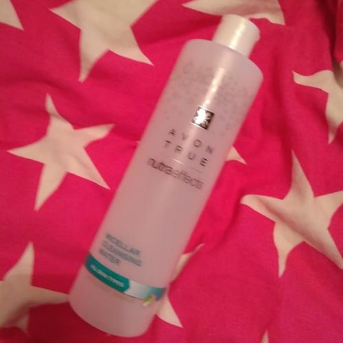 Avon Nutra Effects, Micellar Cleansing Water (Płyn micelarny do demakijażu twarzy) - opinie | zdjęcie do recenzji od MoniaPasi