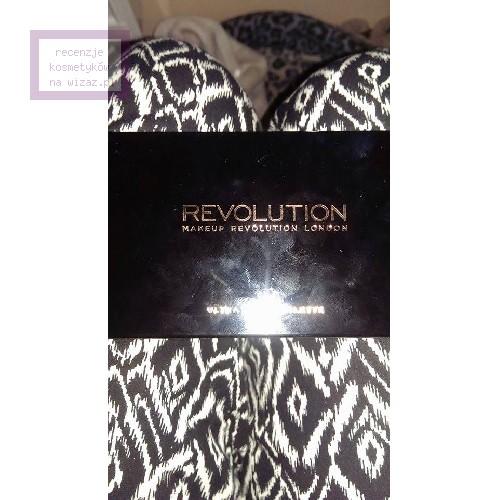 Revolution Beauty (Makeup Revolution) All About Bronze, Bronze Palette (Paleta pudrów brązujących) - opinie | zdjęcie do recenzji od ninaa96 - 1