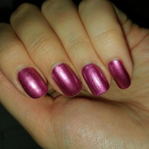 Golden Rose Metals, Metallic Nail Color (Metaliczny lakier do paznokci) - opinie | zdjęcie do recenzji od Martynamajowa