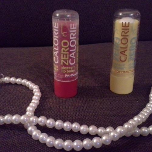 Laura Conti Dessert Zero Calorie, Lip Balm, Deserowy balsam ochronny `Panna Cotta` (stara wersja) - opinie | zdjęcie do recenzji od Hizabela
