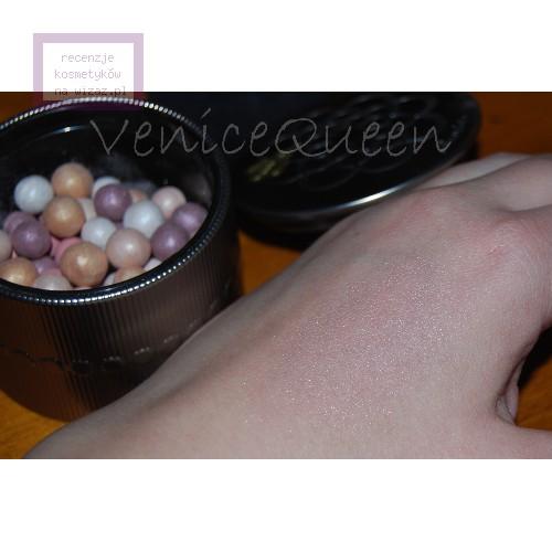 Guerlain Meteorites Pearles D`Or (Puder rozświetlający w kulkach - edycja zima 2010) - opinie | zdjęcie do recenzji od VeniceQueen - 2