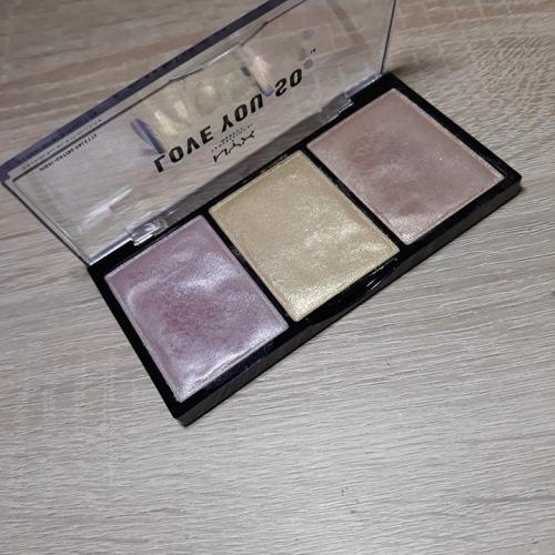 NYX Professional Makeup Love You So Mochi, Highlighting Palette (Rozświetlająca paleta do makijażu) - opinie | zdjęcie do recenzji od hope_in_love15 - 1