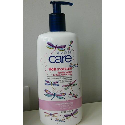 Avon Care, Family Lotion Rich Moisture with Oatmeal & Chamomile (Nawilżający balsam z wyciągiem z rumianku i owsa) - opinie | zdjęcie do recenzji od xania9