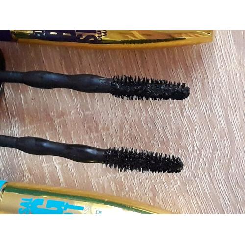 Maybelline New York The Colossal, Big Shot Volume'Express Waterproof Mascara (Wodoodporny tusz do rzęs) - opinie | zdjęcie do recenzji od Hiyori
