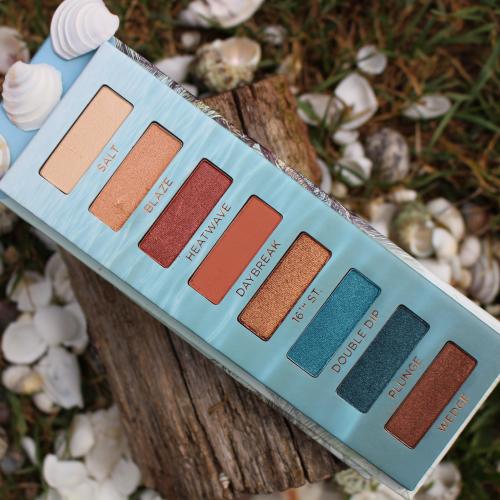 Urban Decay Beached, Eyeshadow Palette (Paleta cieni do powiek) - opinie | zdjęcie do recenzji od Szitaszi