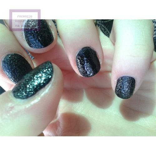 Sally Hansen Sugar Coat (Lakier o fakturze cukru) - opinie | zdjęcie do recenzji od klodek