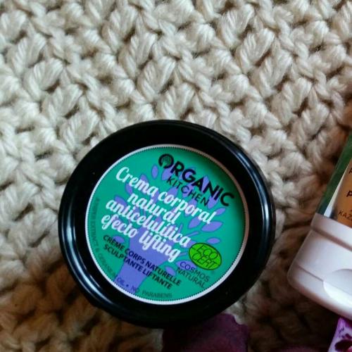 Organic Kitchen Pop Art, Natural Sculpting & Lifting Body Cream (Naturalny modelujący i liftingujący krem do ciała) - opinie | zdjęcie do recenzji od weroncia85