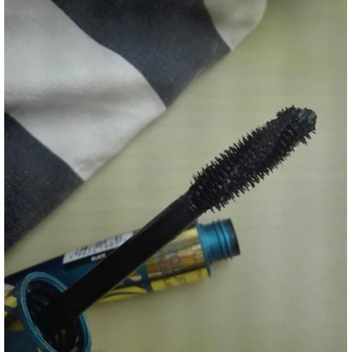 Max Factor Voluptuous False Lash Effect Mascara (Podkręcająco - pogrubiający tusz do rzęs) - opinie | zdjęcie do recenzji od ev6 - 1