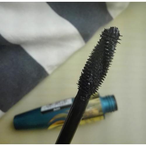 Max Factor Voluptuous False Lash Effect Mascara (Podkręcająco - pogrubiający tusz do rzęs) - opinie | zdjęcie do recenzji od ev6 - 3