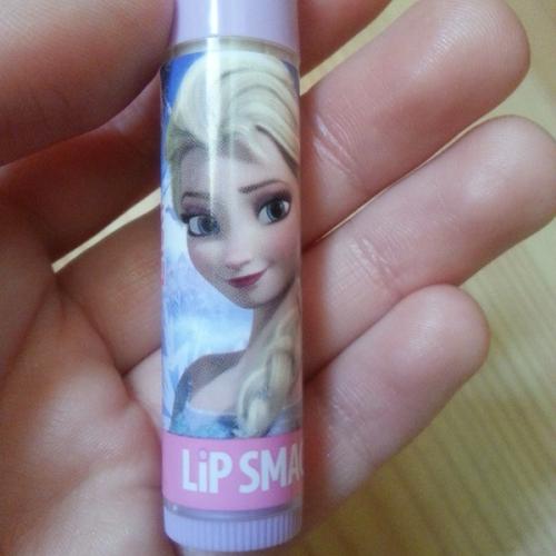 Lip Smacker Frozen, Elsa, Cool Vanilla Mint (Nawilżająca pomadka do ust)) - opinie | zdjęcie do recenzji od Leffie