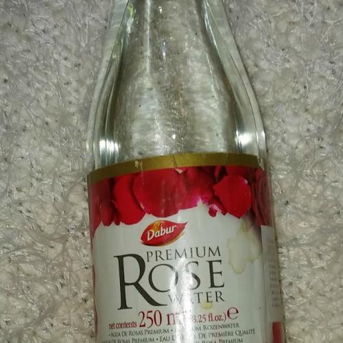 Dabur Red Rose Water (Woda różana) - opinie | zdjęcie do recenzji od joannagiovanna - 1