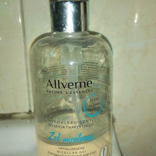 Allvernum Nature's Essences Hypoalergiczny żel micelarny do mycia twarzy i oczu - opinie | zdjęcie do recenzji od gwiazda_ar