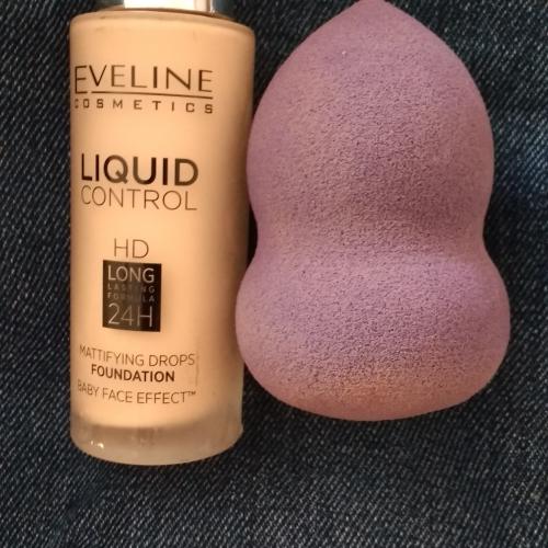 Oriflame Professional Make-Up Sponge (Profesjonalna gąbka do makijażu) - opinie | zdjęcie do recenzji od szminka2010 - 1