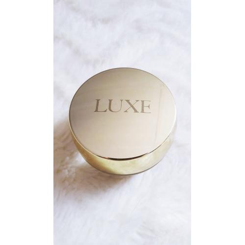 Avon Luxe, Matte Mousse Foundation (Matujący podkład w musie) - opinie | zdjęcie do recenzji od paulinoowo