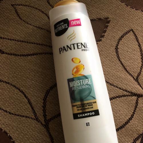 Pantene Pro-V, Odnowa Nawilżenia, Szampon do włosów suchych pozbawionych witalności (nowa wersja) - opinie | zdjęcie do recenzji od Kathrine5