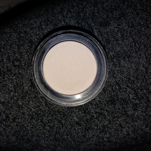 Kobo Professional Mono Eyeshadow (Pojedynczy matowy cień do powiek) - opinie | zdjęcie do recenzji od dunianasia - 2